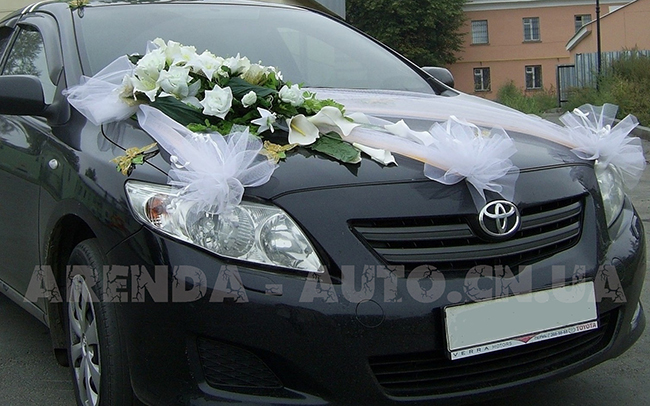 Аренда Toyota Corolla на свадьбу Чернігів